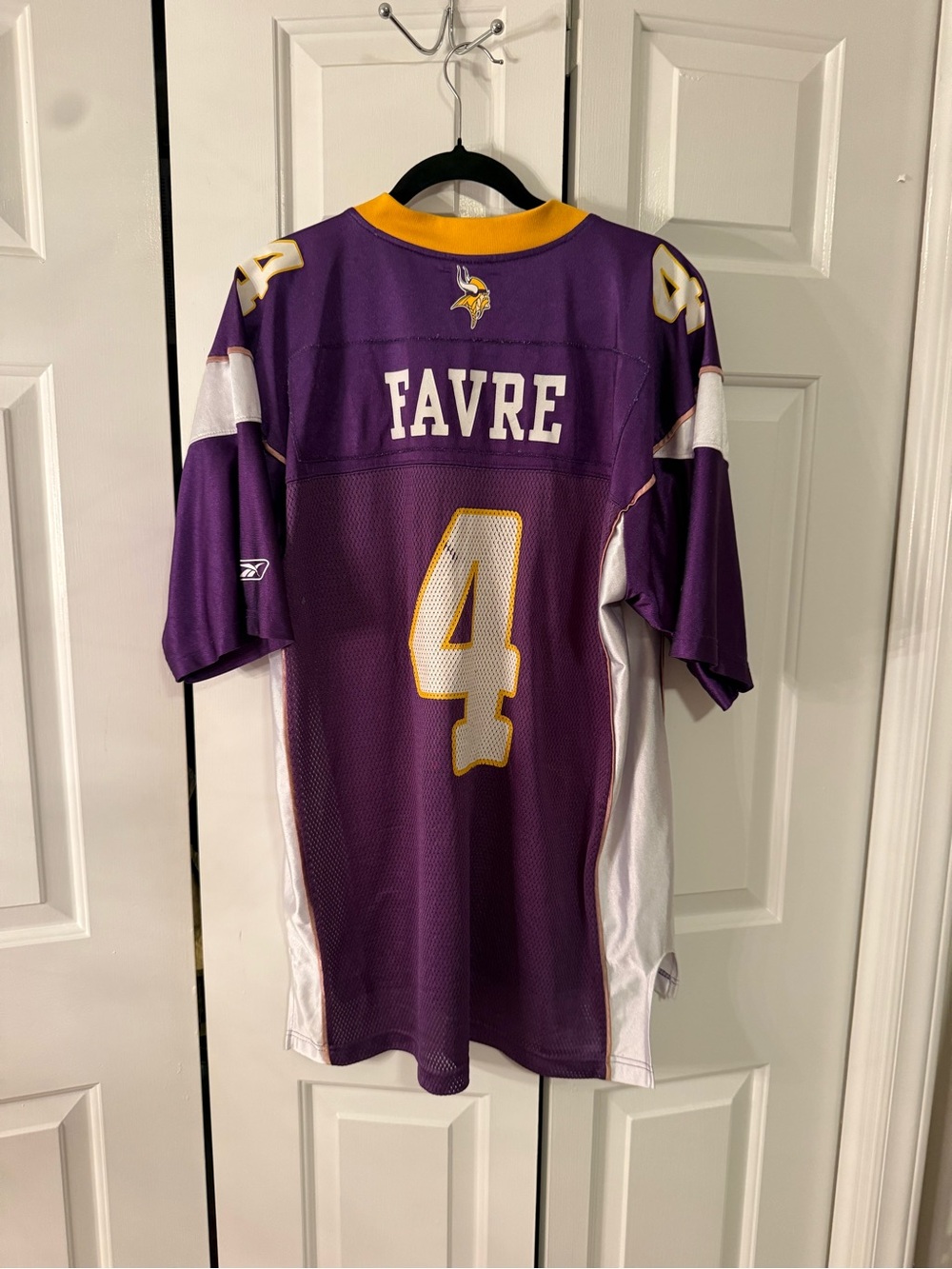 Favre vintage Vikings jersey